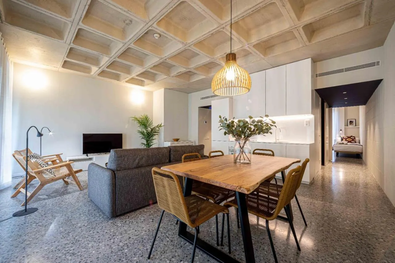 Barcelona Touch Apartments - Rosich L'Hospitalet de Llobregat 0*,
